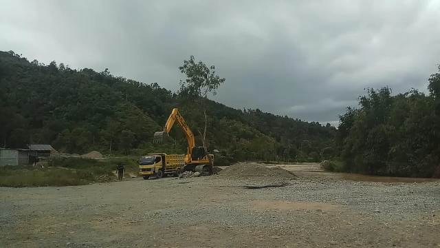 Diduga Penambangan Ilegal Besar-Besaran di Lubuk Nagodang Kerinci