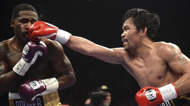 Pacquiao Raih Kemenangan Unanimous Decision Atas Broner