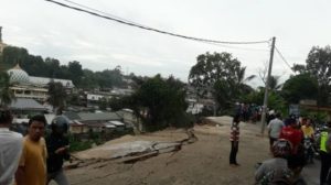 Penghuni Ruko yang Amblas di Bangko Belum Diketahui Keberadaannya