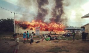 Mess PT PAS di Terusan, Marosebo Ilir Diamuk Si Jago Merah