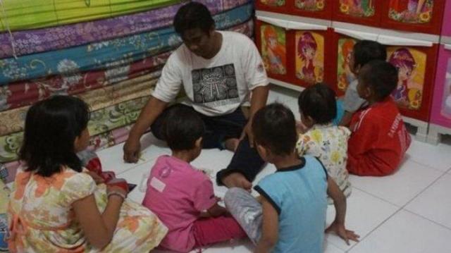 14 Murid SD di Solo Dilarang Sekolah, Karena Idap HIV/AIDS