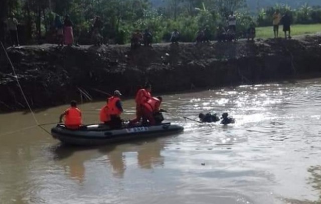 Tim SAR terus saat mencari Hafiz yang tenggelam di Sungai Batang Merao Semurup Kerinci