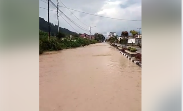 Jalan Sungai Penuh - Kumun Menjadi Sungai