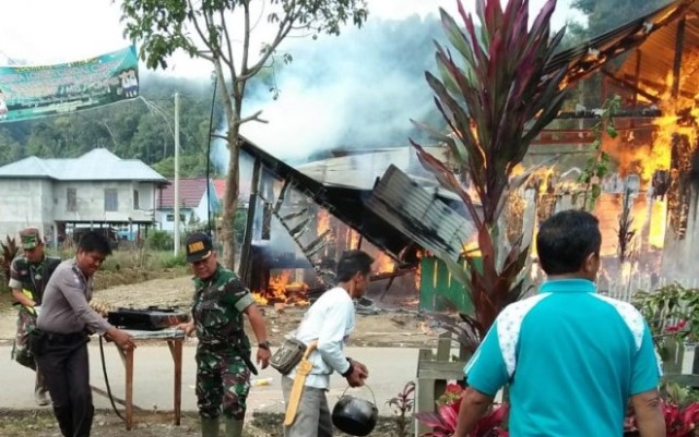 Rumah Makan di Merangin Terbakar