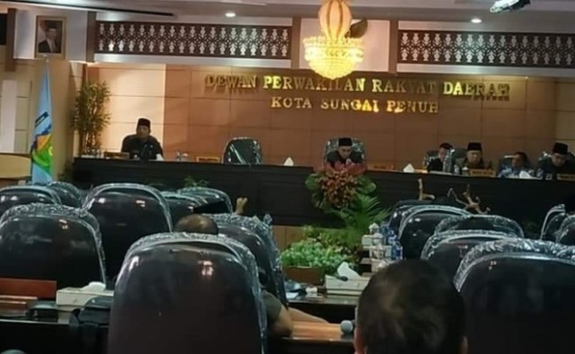 Paripurna Penyampaian LKPJ 2018 Wali Kota di DPRD Kota Sungai Penuh