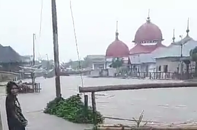 Desa Lempur Gunung Raya Diterjang Banjir