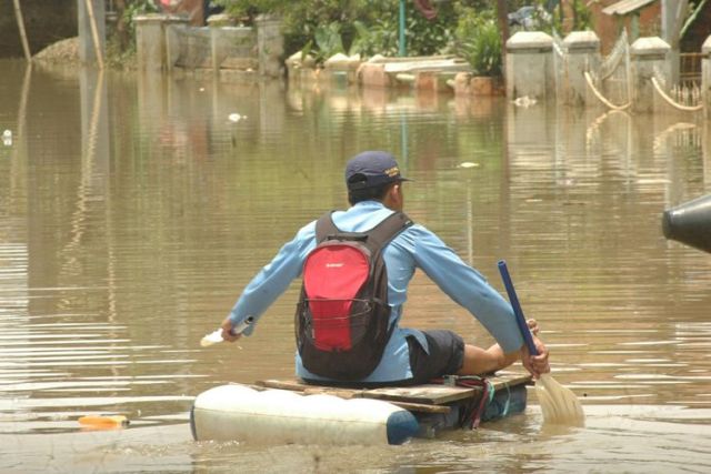 Banjir Rendam 3 Kecamatan di Bandung