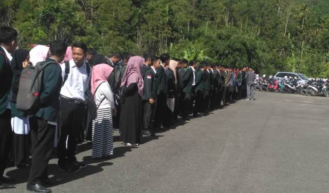 Rektor IAIN Kerinci Lepas 400 Mahasiswa Kukerta