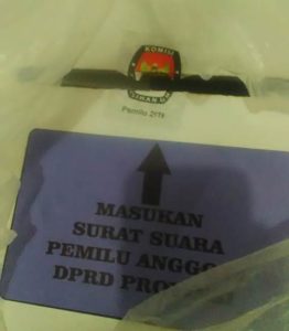 Ini Penampakan Segel Kotak Suara di Gunung Raya Kerinci yang Rusak