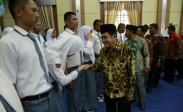 Wako AJB Lepas Calon Anggota Paskibraka Ketingkat Nasional dan Provinsi.