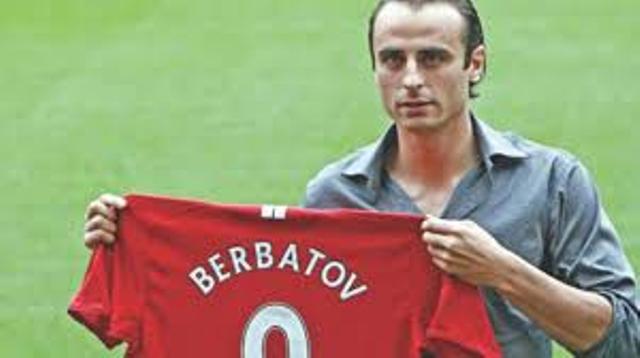 Dimitar Berbatov Umumkan Gantung Sepatu