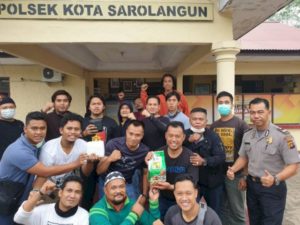 Begini Aksi Resmob Polda Jambi & BNNP Ringkus 3 Penyelundup 3 Kg Sabu Begini Aksi Resmob Polda Jambi & BNNP Ringkus 3 Penyelundup 3 Kg Sabu