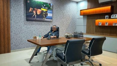 Mengenal Lebih Dekat DEJ