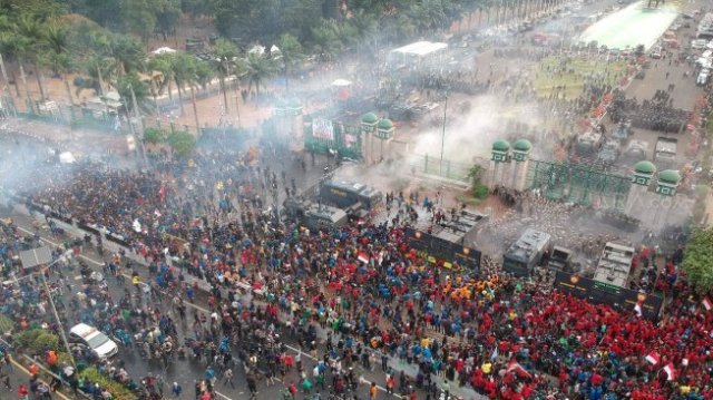 Mahasiswa yang Tertangkap Mengaku Menjadi Korban Kekersan Aparat Kepolisian