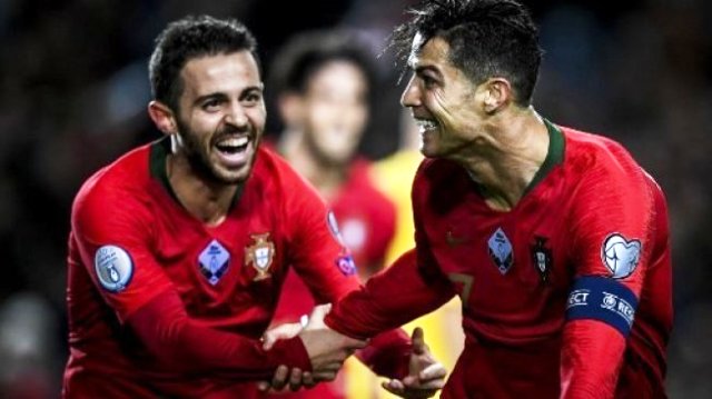 Cristiano Ronaldo Cetak Hat-trick, Portugal Gasak Lithuania 6-0