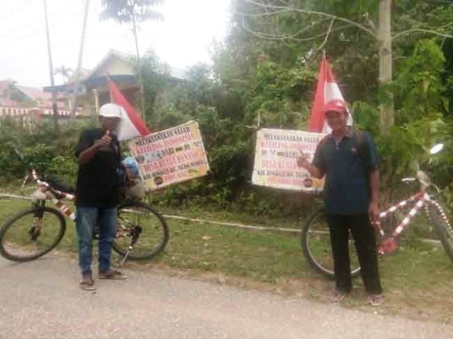 Joni dan Tapo Gowes Sepeda Keliling Indonesia Untuk Istri-Anak