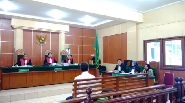 Sidang Kasus Korupsi Alat Kesehatan Muara Bungo