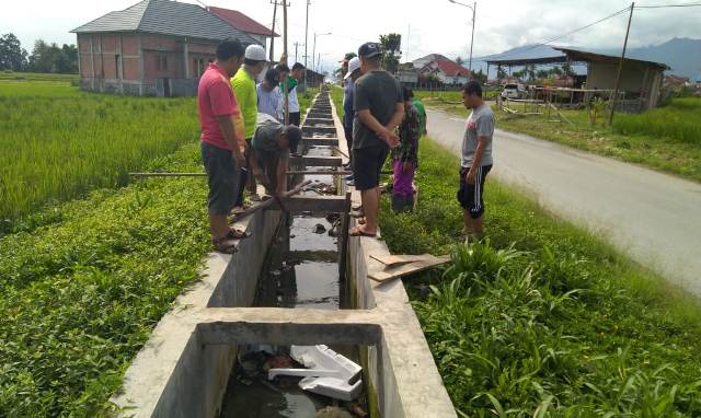 5 Tahun Limbah Sampah Dikeluhkan, Warga Lingkungan Pemancar Kecewa