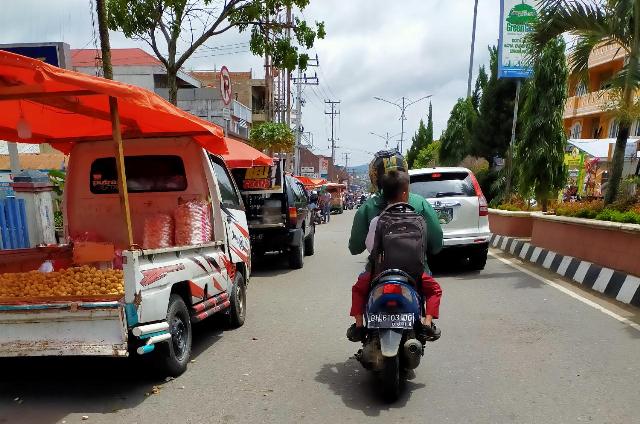 PKL dan Parkir Liar Terus Terjadi, Dani Malah Bungkam