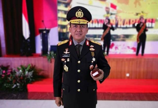 Irjen Pol Drs Muchlis Kapolda Jambi Dimutasi