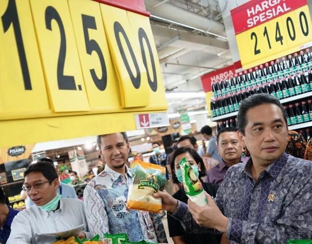 Mendag Ancam Pidanakan Pengusaha Yang Jual Gula Di Atas HET