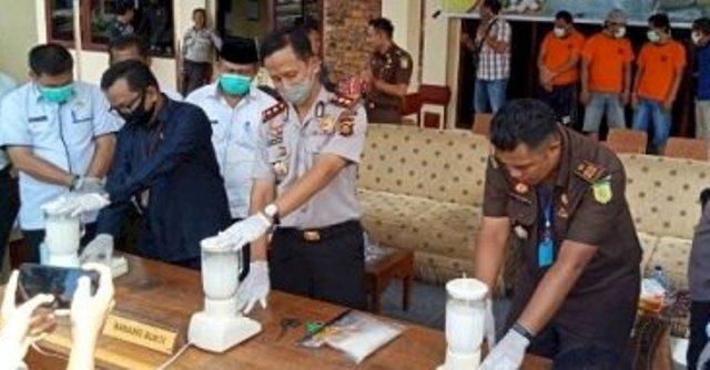 Polres Sarolangun Musnahkan Sabu 1,6 Kg