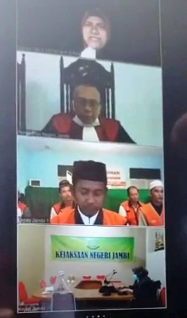 Pasangan Kekasih Bawa 2.8 Kg Sabu Untuk Modal Nikah di Jambi Dituntut 18 Tahun Penjara