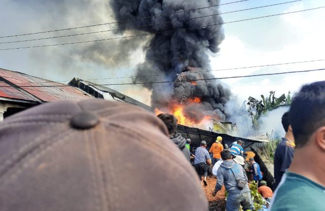 Kebakaran di Kayu Aro, Rumah Ibu Fenti dan Kendaraannya Ludes