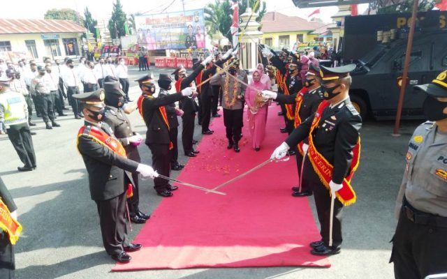 Upacara Pawai Selamat Datang dan Perpisahan Kapolres Kerinci