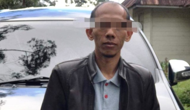 Tenaga Honorer Selingkuh Dengan Mantan Kades