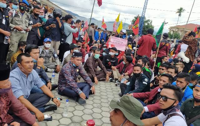 DPRD Sungai Penuh Sepakat Dukung Mahasiswa, Batalkan UU Cipta Kerja