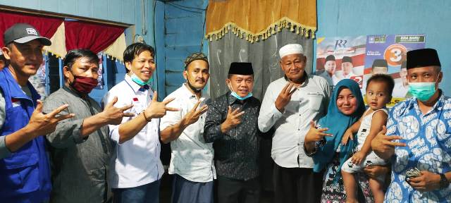 Bersama Mahrup Ketua DPRD Tanjab Timur, Al Haris Sambangi Warga Mandahara Ulu