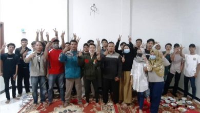 Simpatisan Milenial Koto Keras Dukung Fikar – Yos