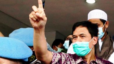 Rizieq Shihab Siap-siap jika Densus 88 Tangkap Munarman