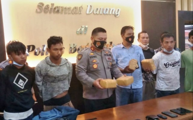 Polres Batang Hari Amankan 4 Kurir Sabu