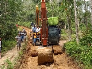 Belasan Unit Alat Berat Dikeluarkan dari Lokasi PETI di Sarolangun