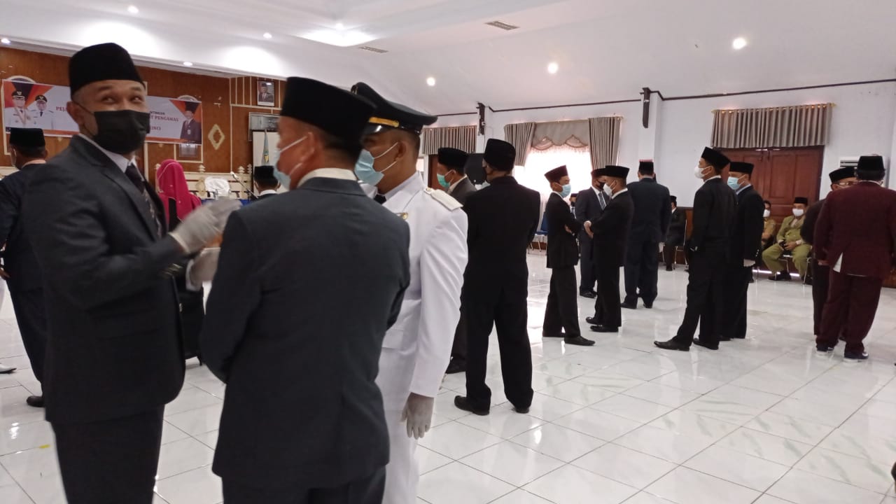 Teng! Pejabat Eselon III dan IV Pemkab Kerinci Dilantik