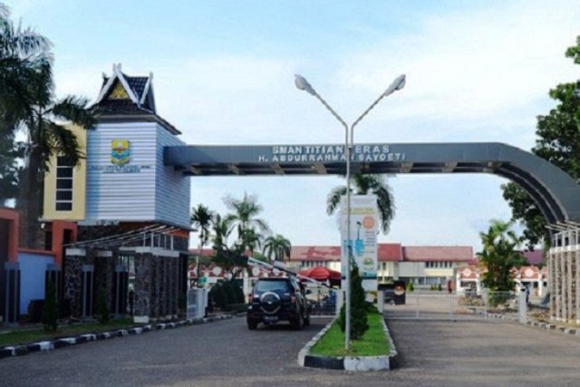 Siswa Terpapar Covid-19, SMA Titian Teras Jambi Diliburkan