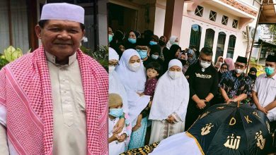Keluarga Alm Hazairin Zaini, Ucapkan Terimakasih Atas Do'a Dan Belasungkawanya Keluarga Alm Hazairin Zaini, Ucapkan Terimakasih Atas Do'a Dan Belasungkawanya