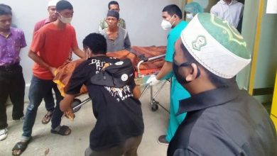 Siswa SMA 7 Kota Jambi Korban Pembacokan Meninggal Dunia Siswa SMA 7 Kota Jambi Korban Pembacokan Meninggal Dunia