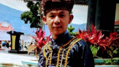 Tafsir Penulis Naskah Malayu Tertua di Dunia Tafsir Penulis Naskah Malayu Tertua di Dunia