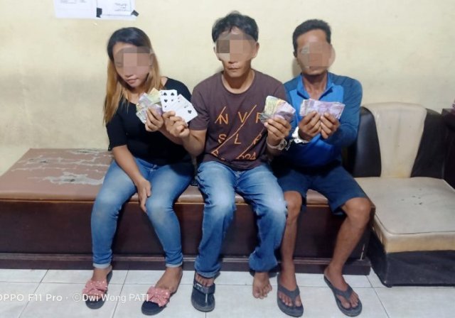 Lagi Asyik Berjudi, 3 Orang Warga Bungo Ditangkap Polisi