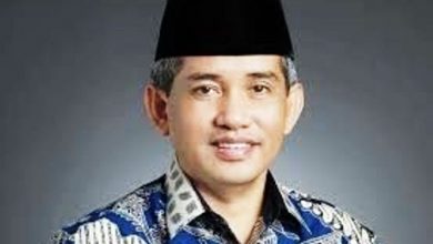 H Bakri: Usut Tuntas Kasus PT Antam Tbk Sampai Keakar-akarnya H Bakri: Usut Tuntas Kasus PT Antam Tbk Sampai Keakar-akarnya