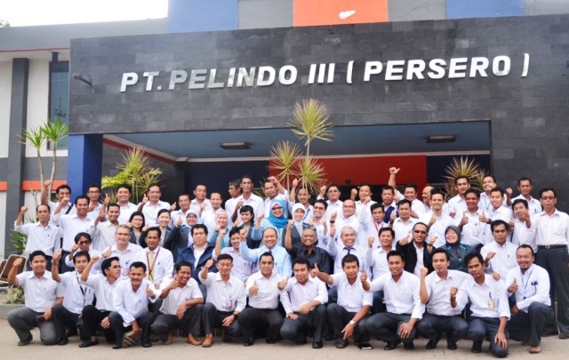 PT Pelindo Daya Sejahtera Butuh Operator Head Truck, Ini Linknya