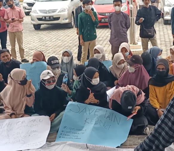 Aksi Aliansi Mahasiswa IAIN Kerinci, Warek III Diminta Mundur