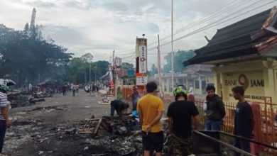 Sijago Merah Lalap 40 Kios di Bangko Sijago Merah Lalap 40 Kios di Bangko