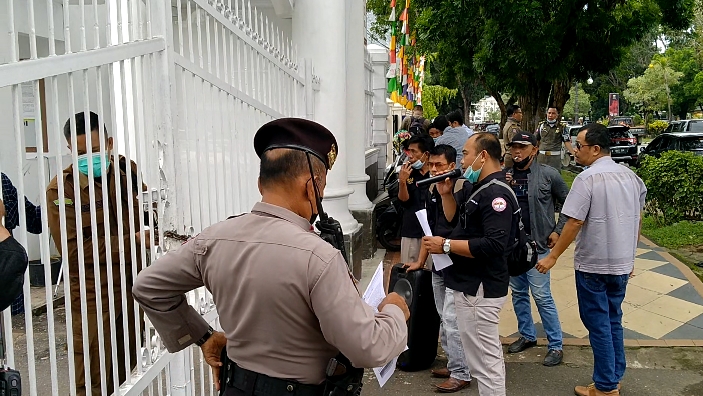 Kasus Galian C Illegal di Kerinci Tak Tuntas-tuntas, Kompej Gelar Aksi di Kejati Jambi