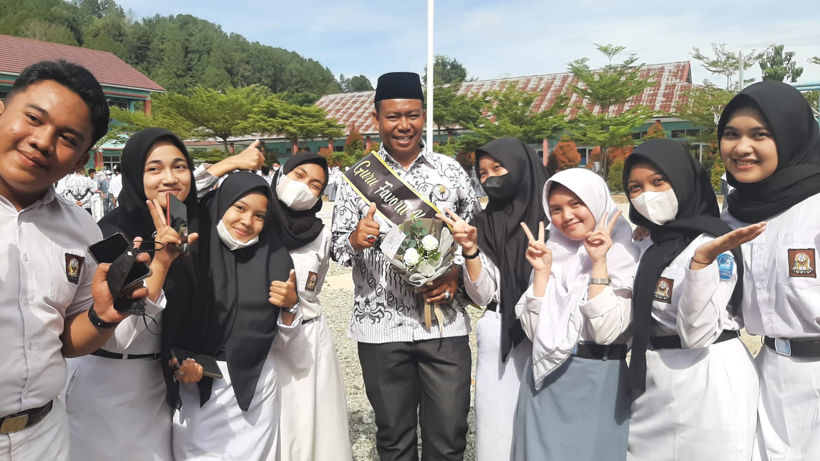 Inilah Guru Favorit SMA Negeri 2 Kota Sungai Penuh