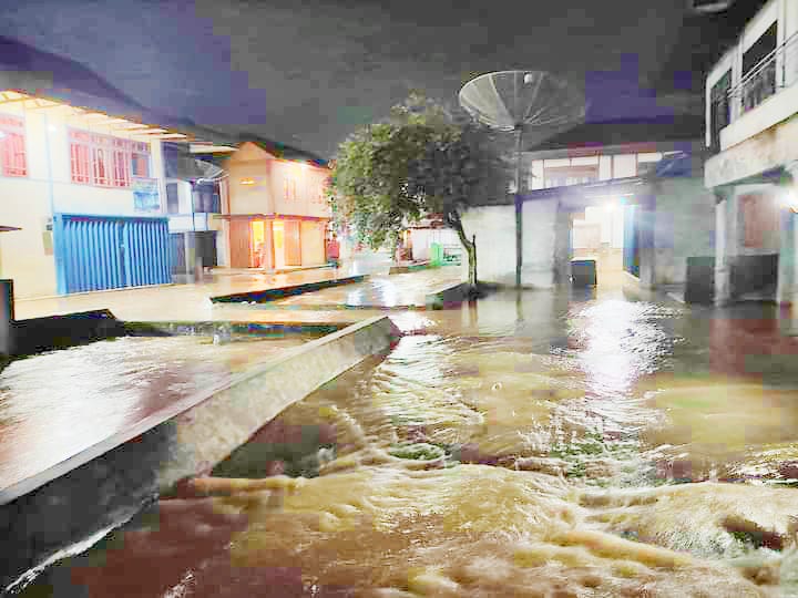 Tanjung Tanah Kerinci Diterjang Banjir