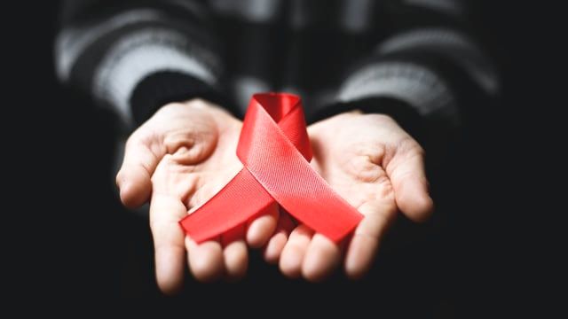 Perempuan Pertama yang Bebas dari HIV